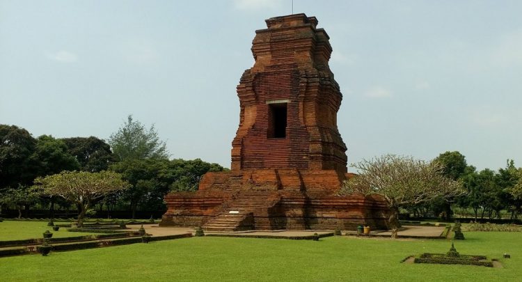 sejarah candi baru