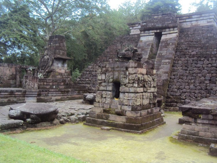 Sejarah Candi Sukuh