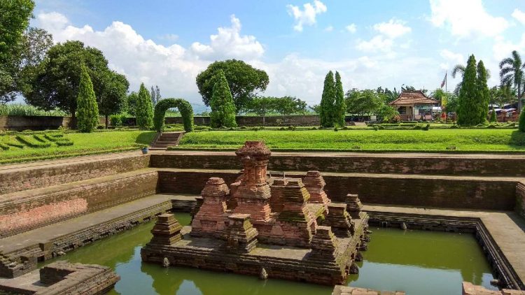 sejarah candi tikus